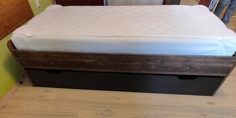 Rozkladacia postel s matracmi