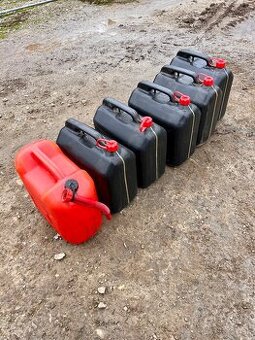 Kvalitné plastové kanistre na naftu 20l - 6ks