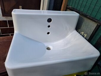 Umývadlá – úplne nové, v krabici