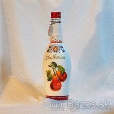 Fľaša na pálenku Hruška s ornamentami, čipkou a visačkou