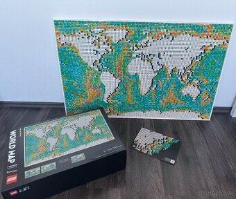 Predám Lego 31203 Mapa sveta, krabica + manuály