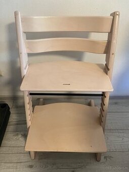 Stokke tripp trap stolička