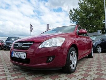 Kia Ceed 1,4i 77kW manuál 5 st., 5 dverová klíma