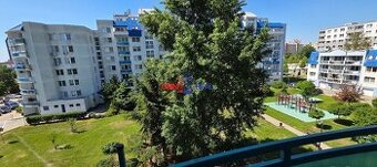 1,5 izbový byt 56,5 m2, Dvojkrížna - 4/11, balkón, klimatizá