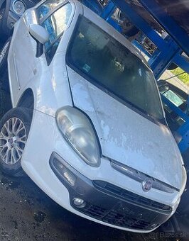 NARAZNIK PREDNY FIAT PUNTO EVO