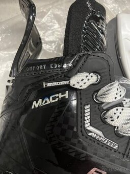 Korčule BAUER SUPREME MACH
