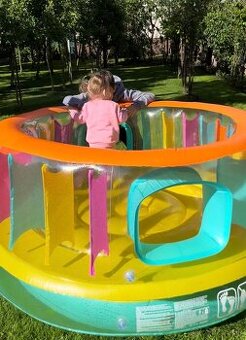 Predam nafukovaciu trampolinu