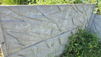 Zakladany plot betonovy plot panelovy
