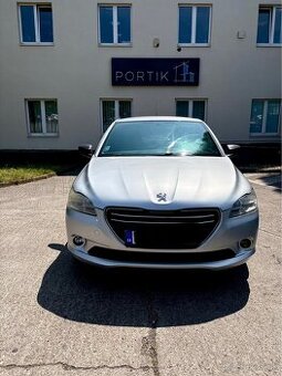 Peugeot 301
