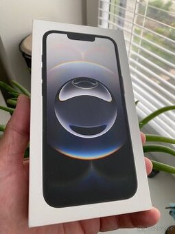 iPhone 16e