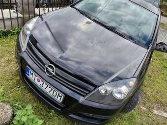 OPEL ASTRA H 1.4 benzin 66kw - ROZPREDAM