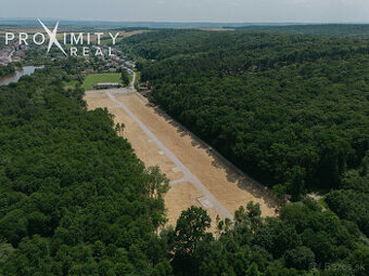 Na predaj investičné pozemky v obci Paňovce