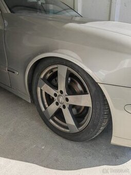 Mercedes E320 Airmatic 4 matic