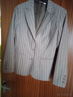 Dámske sako 38