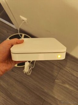 Apple AirPort Extreme Base Station (A1408)