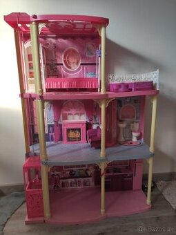 Dom pre Barbie