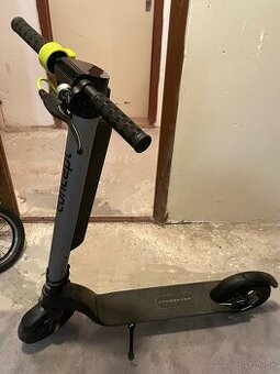 Elektrická kolobežka Concept Crossader 4.0 SC4010