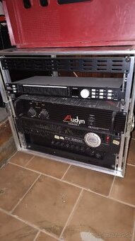 Predám zosilňovače a RACK