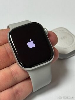 Apple Watch 11 46 Silver - neaktivovane, nové rok záruka