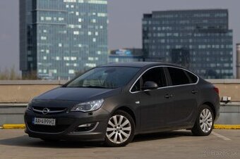 Opel Astra 1.4 benzín/plyn, AT6
