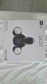 Predám bezpečnostnú kameru ezviz lc1c