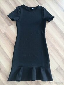 Šaty čierne elegantné 34