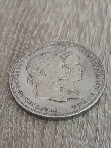Stara minca