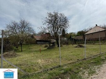 Predáme stavebný pozemok- Trávnica