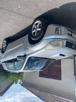 RAV 4