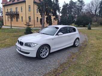 Bmw 118d Sport Packet TOP STAV