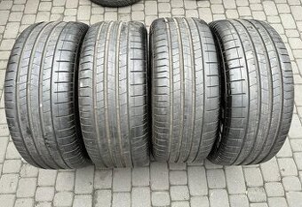 285/45 R21 Pirelli P-Zero 2024