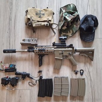 Predám M4 + príslušenstvo