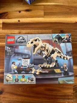 lego jurassic world 76940