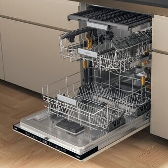 Whirlpool MaxiSpace - W8I HT58 TS