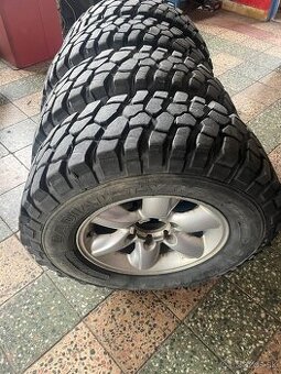 Predam pneumatiky 235/70r16 T3