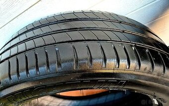 Michelin Primacy 3 215/55/R17