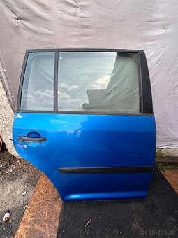 Vw touran prave zadne dvere