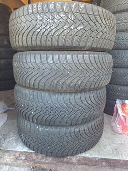 235/65/R17 Zimné 4ks
