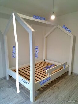 posteľ DOMČEK