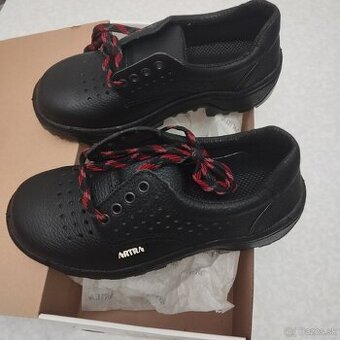 Nové, nenosené pracovné topánky značky ARTRA - 1