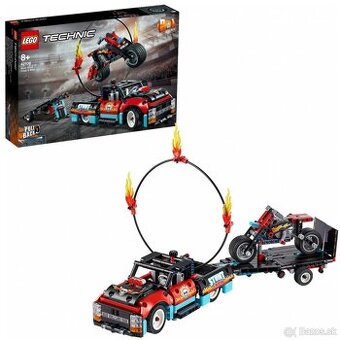 Predám originál LEGO 42106 Stunt Show Truck and Bike