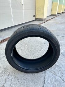 Predám 4ks letne pneu Bridgestone Potenza 235/40/R19 96W