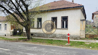NA PREDAJ starý dom s pozemkom 1600m2-Maďarsko