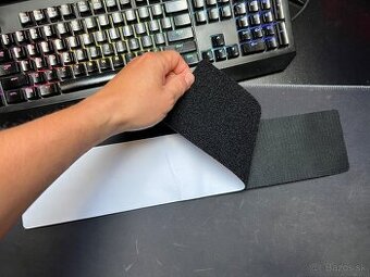 Predám držiak ŠPZ na suchý zips