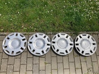 Predám 4ks originál puklice Ford R14