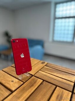 ► Apple iPhone SE 2020 64 GB │ Záruka 1 rok