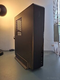 Fractal Design Node 202