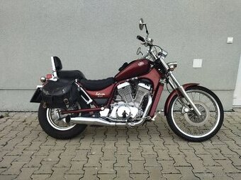 Suzuki VS800 Intruder