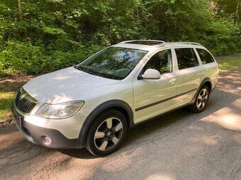 Octavia 2.0TDI Scout 4x4 Dsg