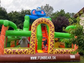 SKÁKACIE HRADY, certifikovaný SKÁKACÍ HRAD